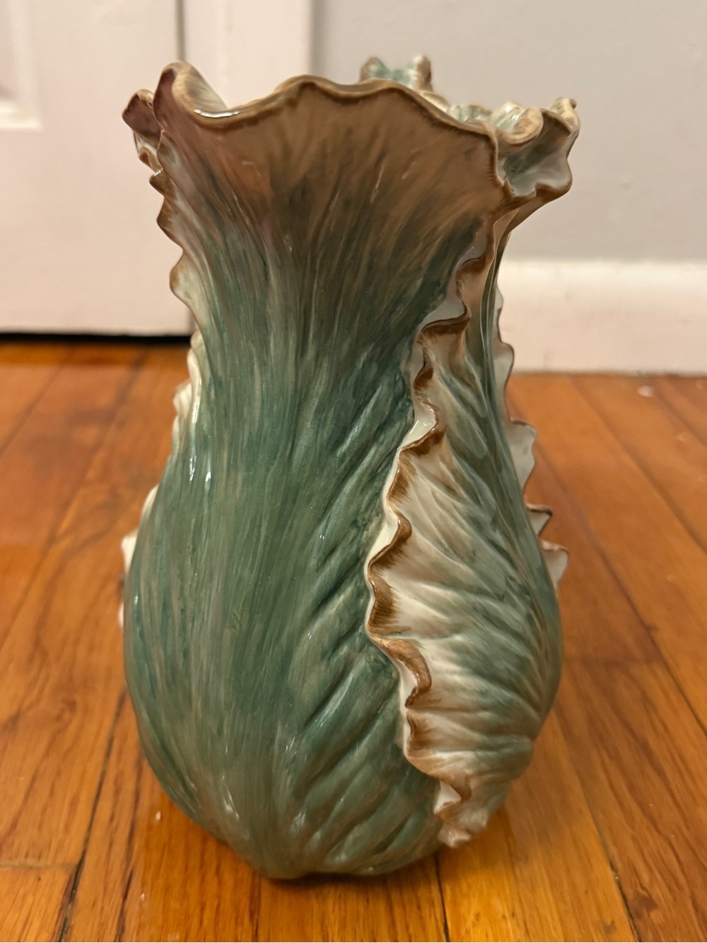 Vintage Fitz & Floyd Classics Cabbage Leaf Pitcher Green Majolica Style Vase - Picture 2 of 7